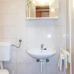 Noa By Interhome Appartement Rab Town